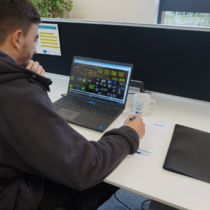 Hot-Desking